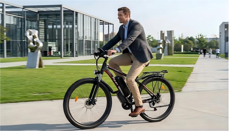 The PUJH PU149 1000W urban electric bicycle maintains stable output even under full load thanks to its high-torque motor.