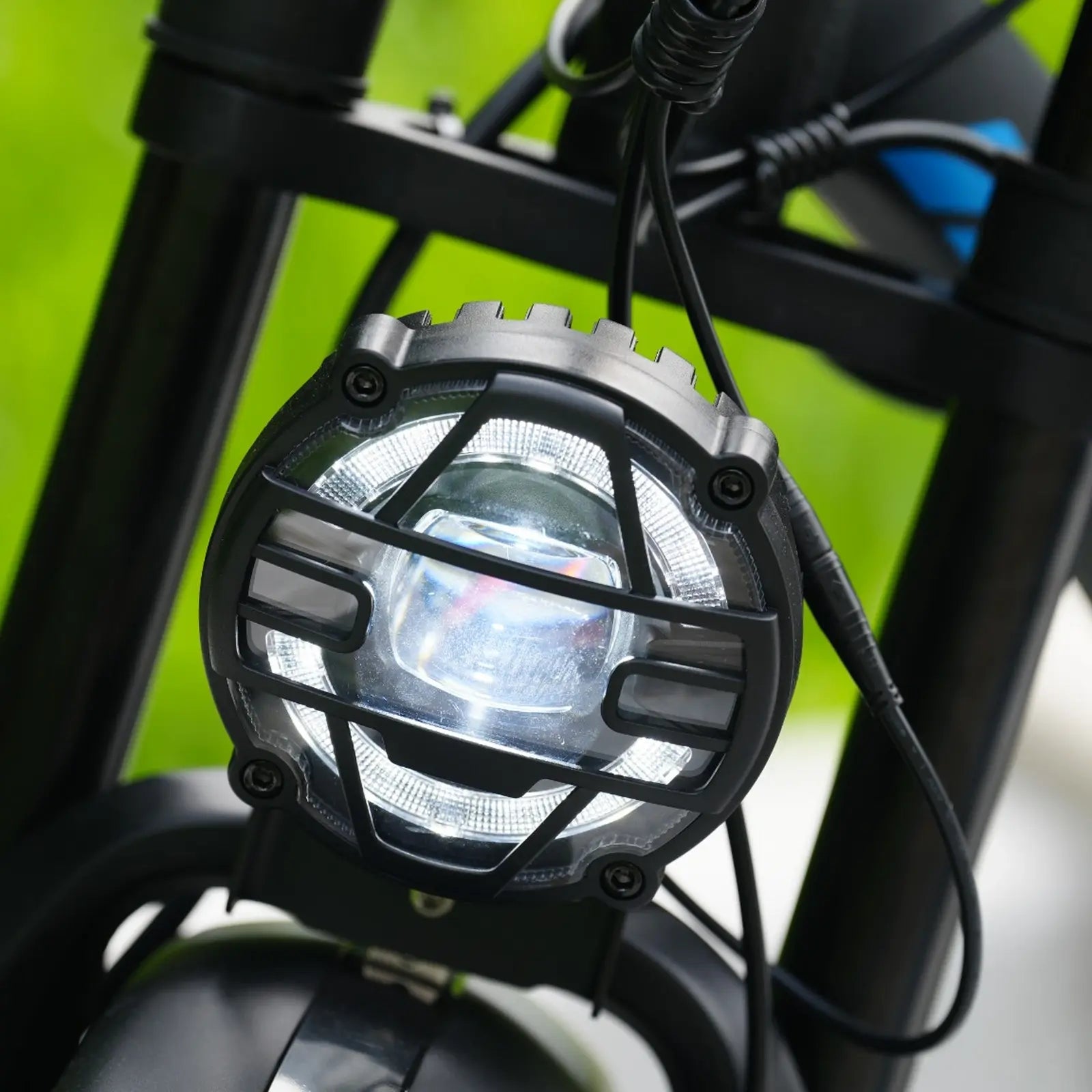 PUJH PU266 LED headlight close-up